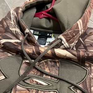 Under Armour Hoodie Large Camo
